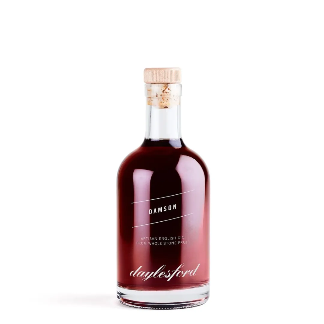 Store Daylesford Organic Damson Gin 35cl