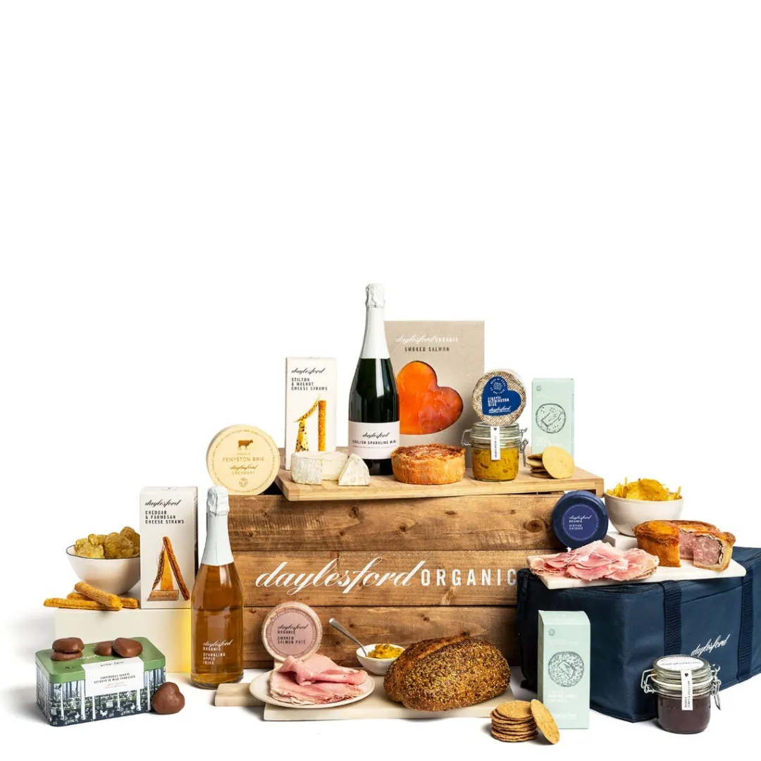 Best Daylesford Organic Daylesford Large Provisions Hamper